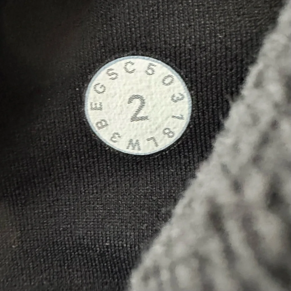 Lululemon Fleece & Thank You Pullover Heathered Black / Black‎ Size 2